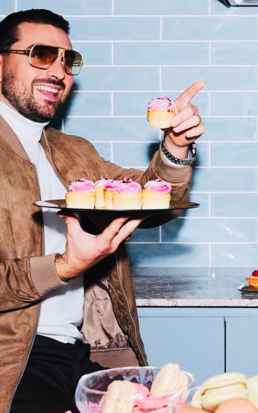 t i a p e n n e y - Image 2