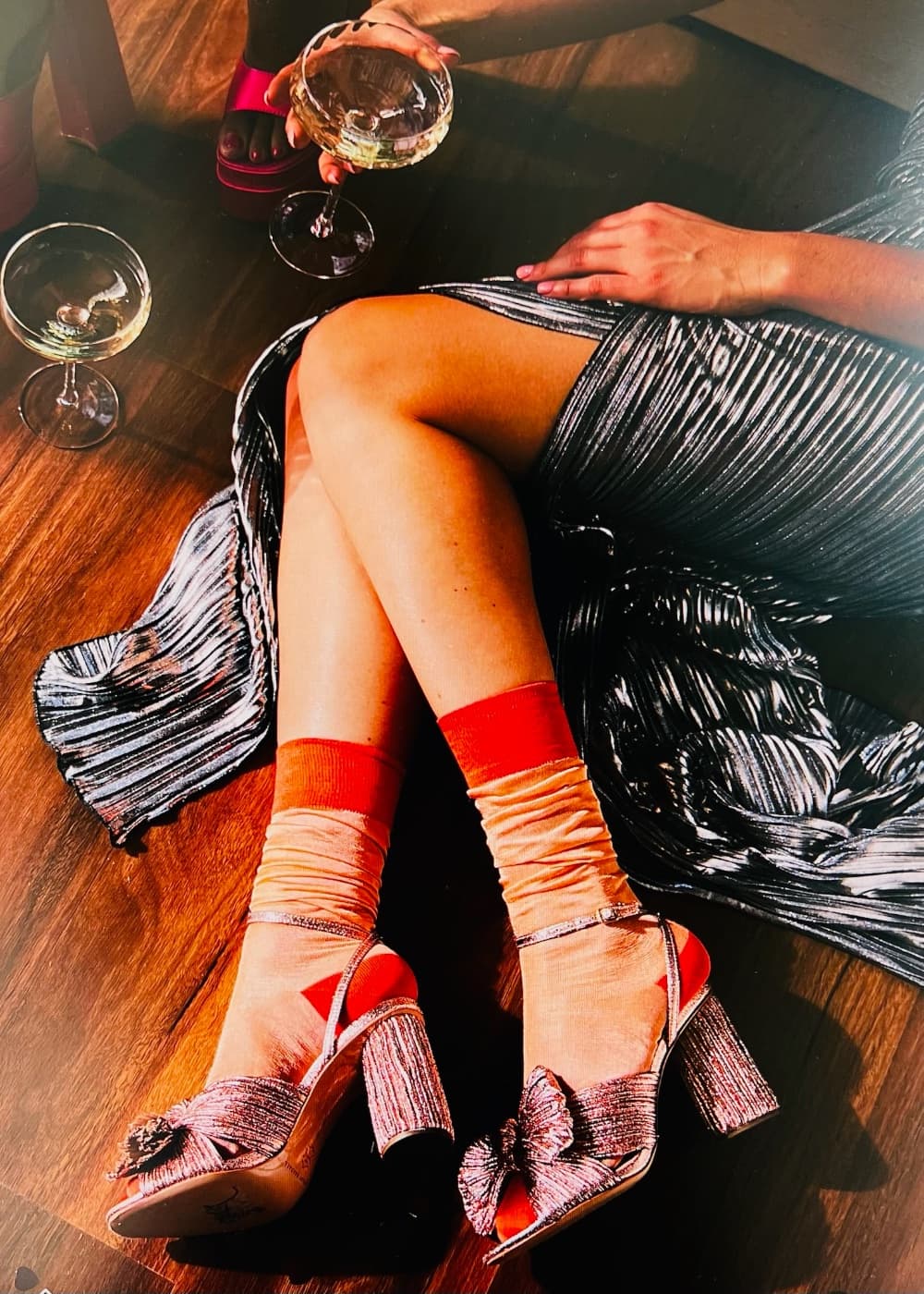 t i a p e n n e y - Image 1